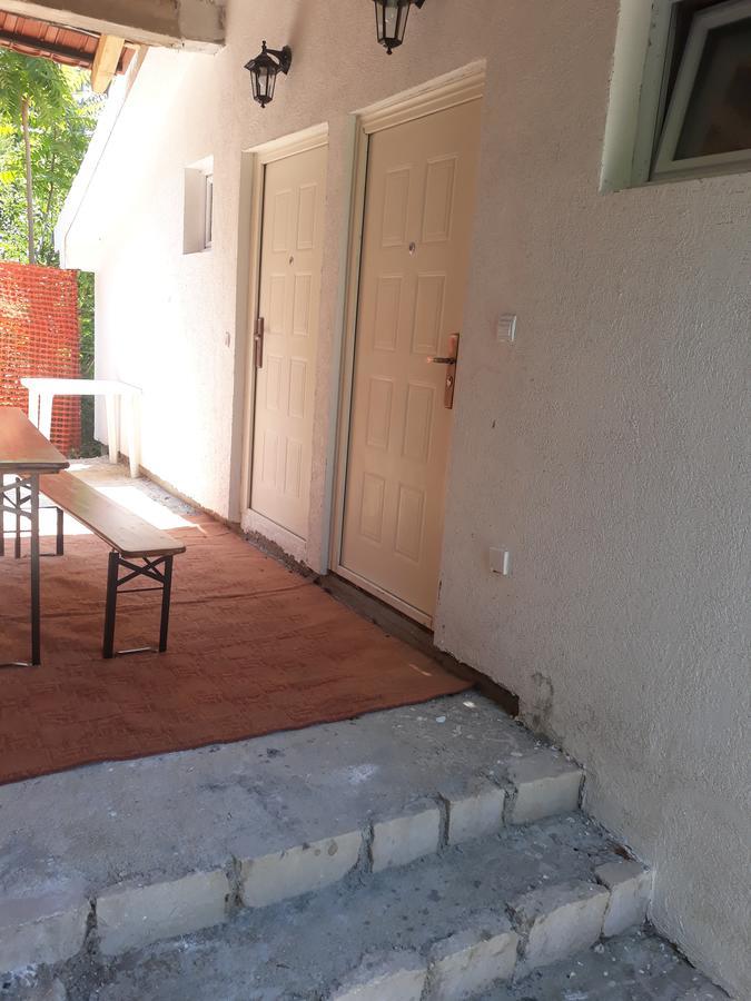 Apartmani Viza Risan Exterior foto