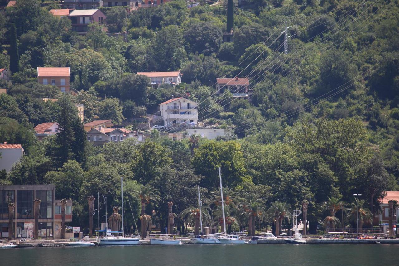 Apartmani Viza Risan Exterior foto